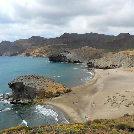 Lyrioshomes Beach Roquetas De Mar , Piscina Y Parque Infantil Kültér fotó
